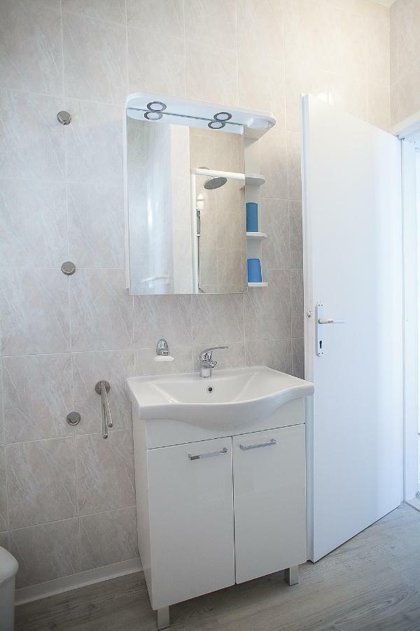 Apartment Villa Bralo Trogir Exteriör bild